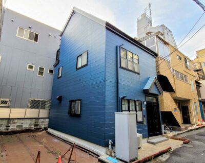 【足立区 　外壁・屋根　遮熱塗装工事】素敵なマウンテンブルーの外壁へ変化！