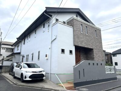 【足立区　外壁塗装・玄関床防水工事】外構塀も含めたカラーシュミレーションで理想の組み合わせを発見しませんか？