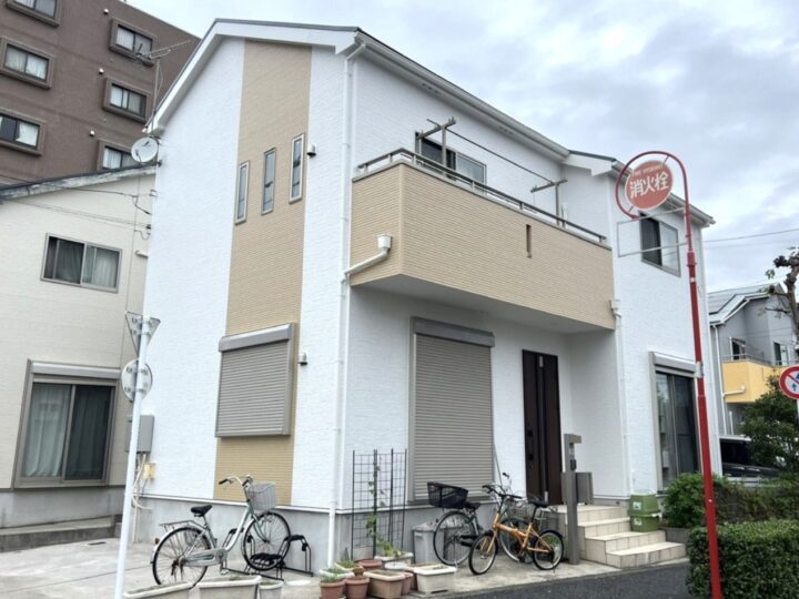 【足立区　屋根・外壁塗装工事】太陽光設置対応しています！別業者に頼む手間が省けますよ！